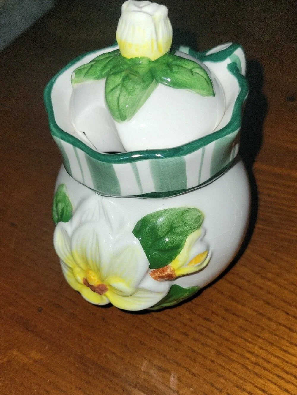Young's Exclusive Sugar Or Jam Jar White Ceramic Floral  with Green Bow